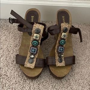 Wedge sandals